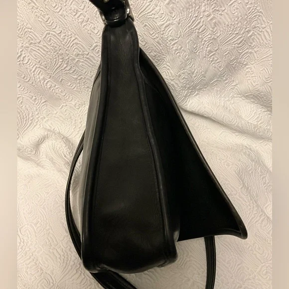 Coach Vintage Legacy Flap Black Leather Bag Purse Handbag Crossbody 9144 - Picture 6 of 16